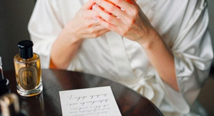 How to Choose a Bridal Fragrance for Wedding Day